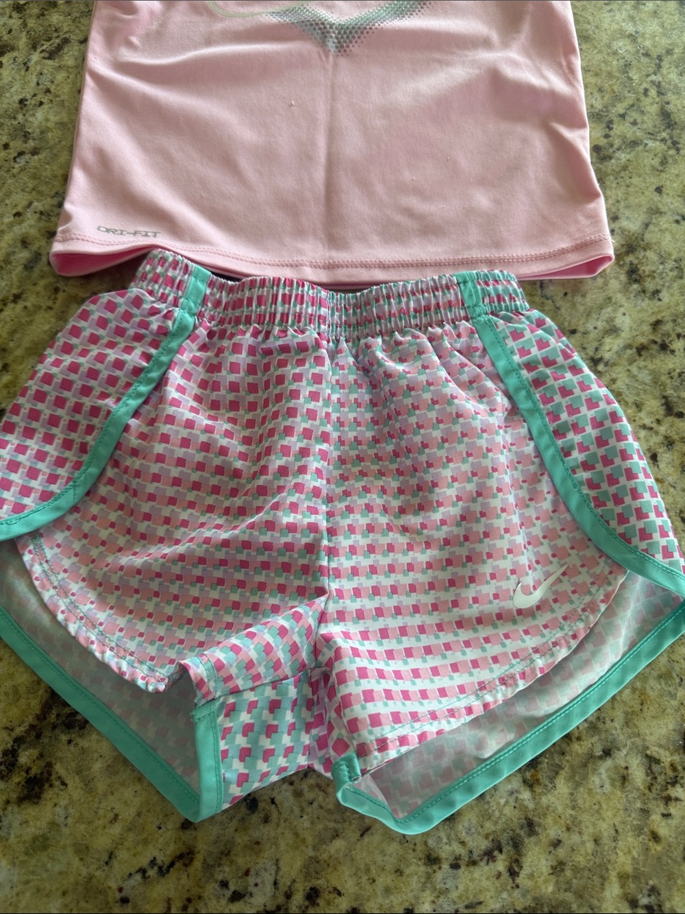 Nike Pink Heart Dri-FIT Top with Pink & Turquoise Set - Picture 2 of 8